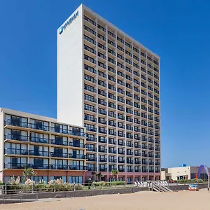 Отель Wyndham Virginia Oceanfront, Вирджиния-Бич